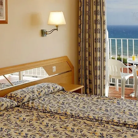 Hotel Checkin Catalonia 3*