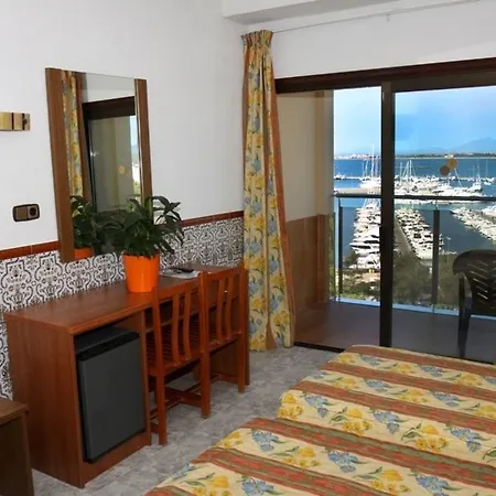 Checkin Catalonia Hotel